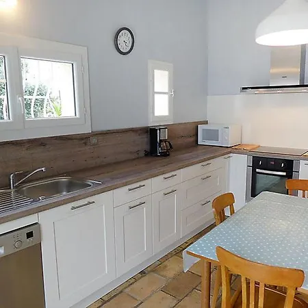 Saint-peire-sur-mer Sleeps 6 Pool Air Con 度假居